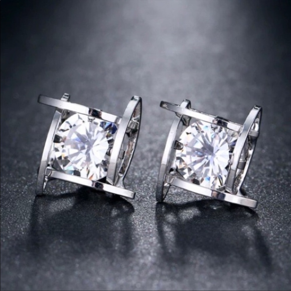 NEW SILVER 3D CAGE DIAMOND STUD EARRINGS - Picture 4 of 6